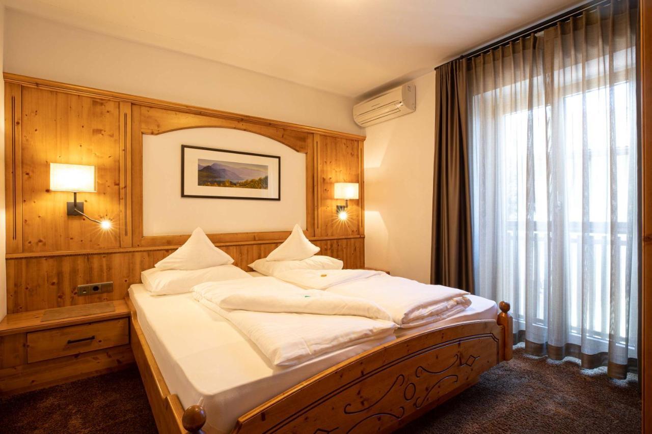 Hotel Patriarch Tirolo Esterno foto